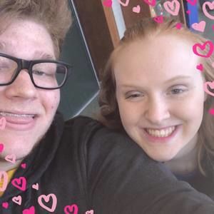 Meet your Posher, Dakota